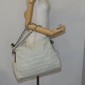 CHANEL Chain Shoulder Bag Leather Ivory Silver CC Auth 140320